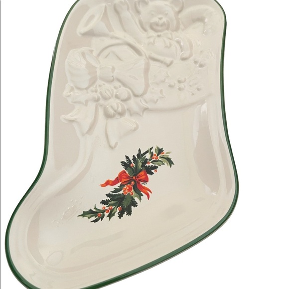 Pfaltzgraff Christmas Stocking Shaped cookie dish - Picture 2 of 4